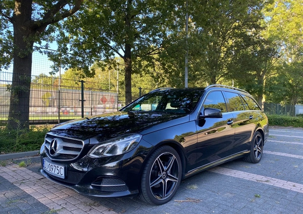 Mercedes-Benz Klasa E cena 55000 przebieg: 345236, rok produkcji 2013 z Góra małe 211